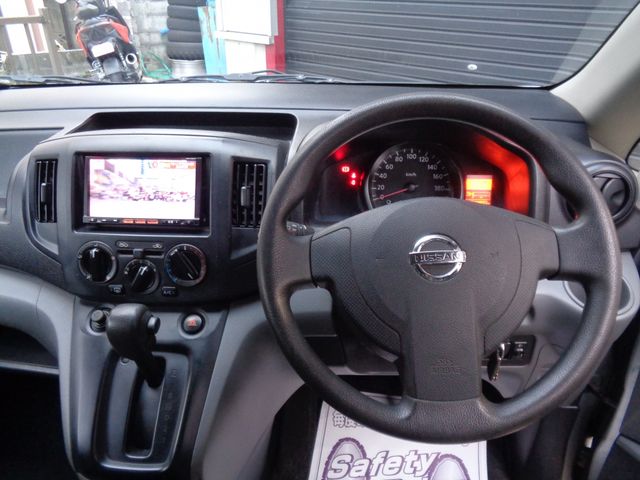 NISSAN NV200 VANETTE van 2015