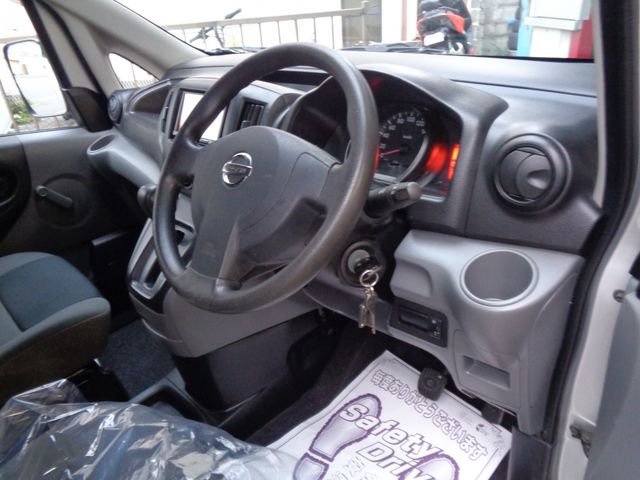NISSAN NV200 VANETTE van 2015