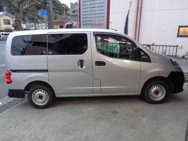 NISSAN NV200 VANETTE van 2015