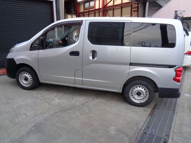 NISSAN NV200 VANETTE van 2015