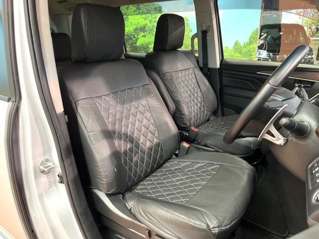 MITSUBISHI DELICA D:5 4WD 2024