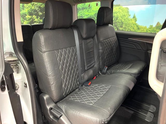 MITSUBISHI DELICA D:5 4WD 2024