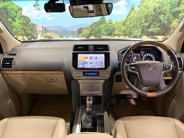 TOYOTA LANDCRUISER PRADO 2023