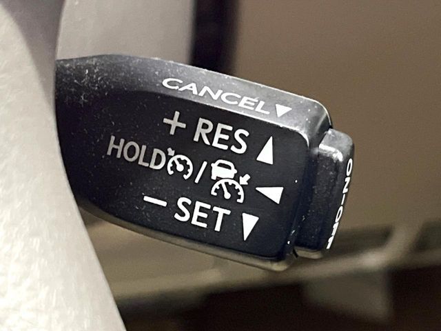 TOYOTA LANDCRUISER PRADO 2023