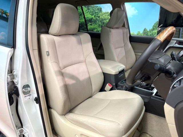 TOYOTA LANDCRUISER PRADO 2023