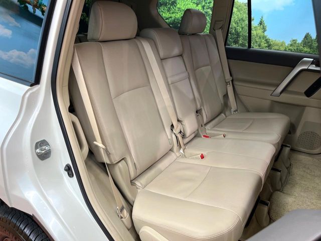 TOYOTA LANDCRUISER PRADO 2023