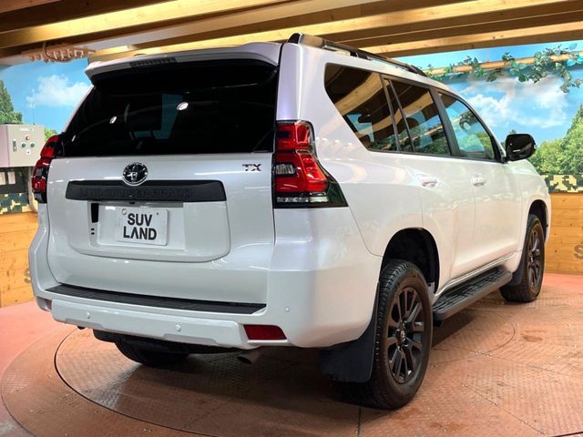 TOYOTA LANDCRUISER PRADO 2023