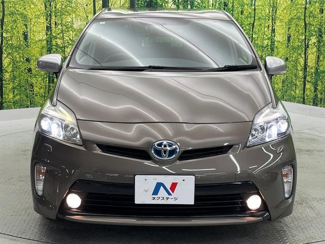 TOYOTA PRIUS 2013