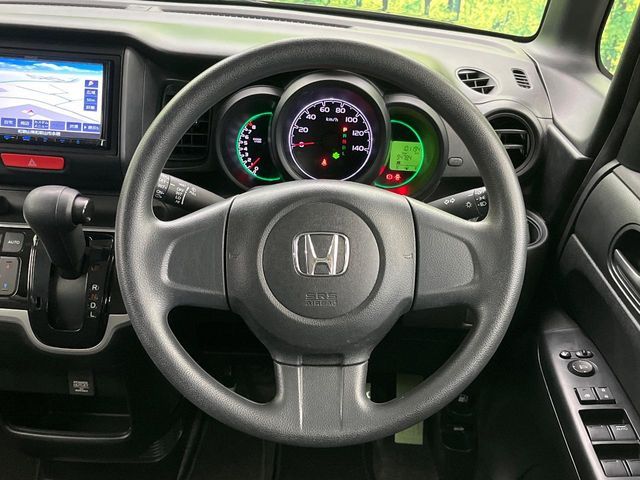 HONDA N BOX 2016