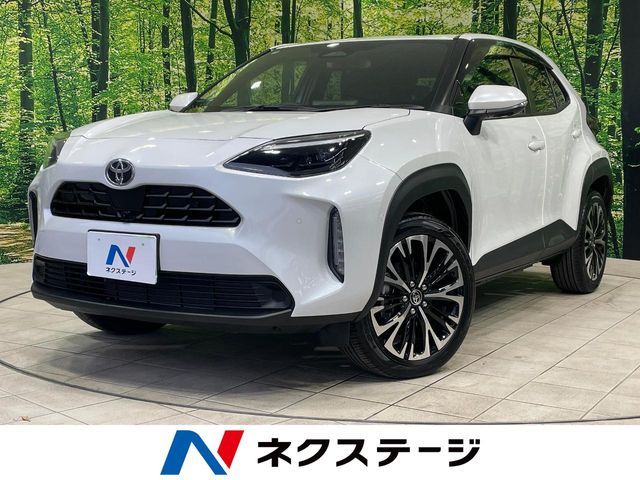 TOYOTA YARIS CROSS HYBRID 2024