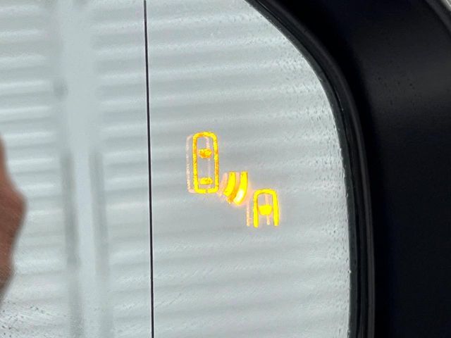 TOYOTA CROWN CROSSOVER 2023