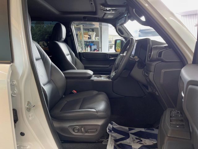 TOYOTA LANDCRUISER 250 2024