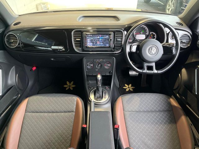 VOLKSWAGEN VOLKSWAGEN The BEETLE 2016