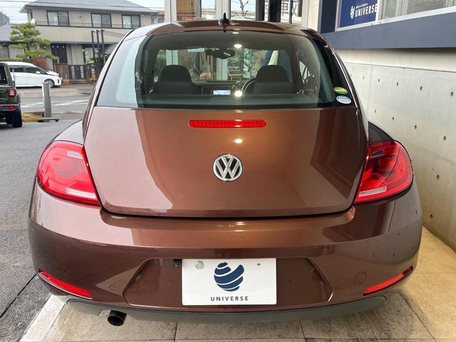 VOLKSWAGEN VOLKSWAGEN The BEETLE 2016