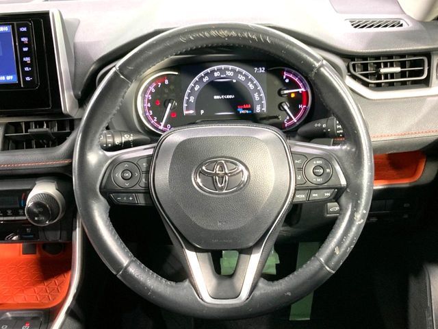 TOYOTA RAV4 4WD 2019