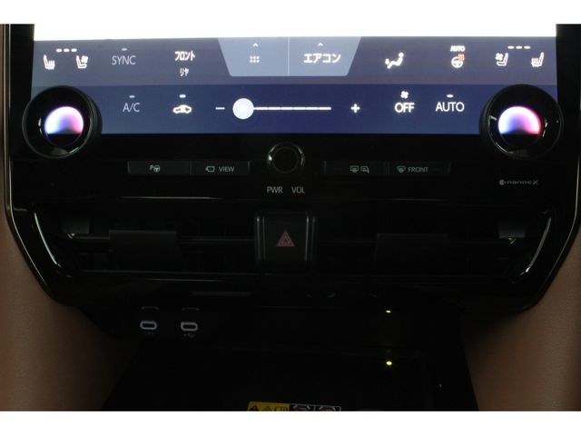 TOYOTA VELLFIRE 4WD 2024