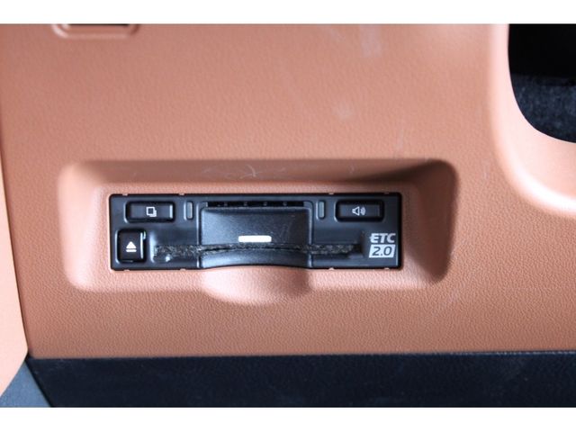 TOYOTA VELLFIRE 4WD 2024