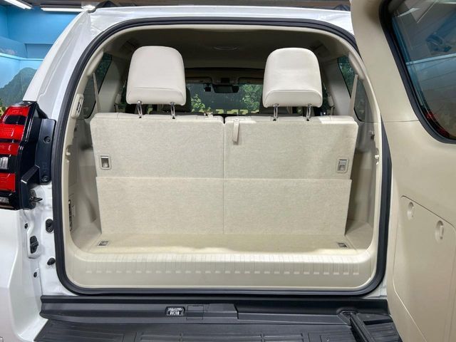 TOYOTA LANDCRUISER PRADO 2022