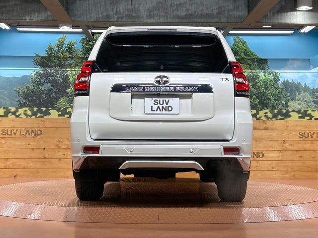 TOYOTA LANDCRUISER PRADO 2022