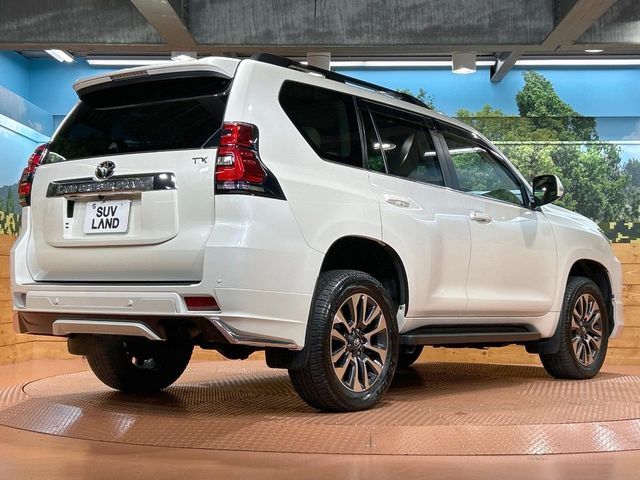 TOYOTA LANDCRUISER PRADO 2022