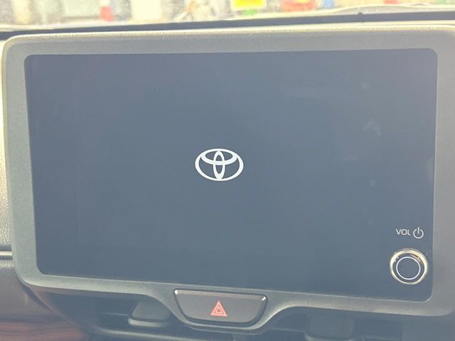 TOYOTA YARIS CROSS HYBRID 2024