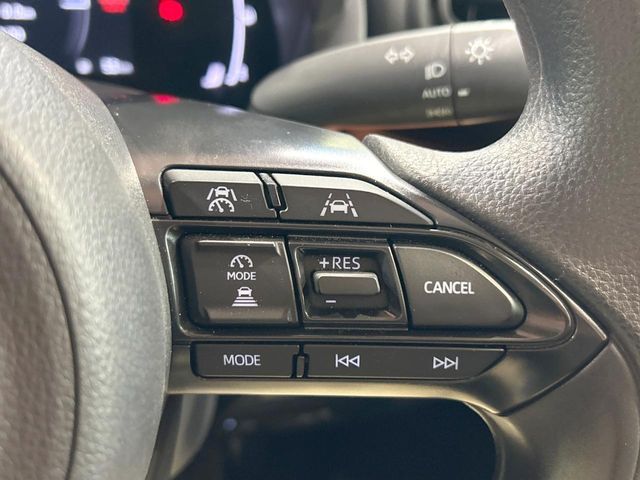 TOYOTA YARIS CROSS HYBRID 2024