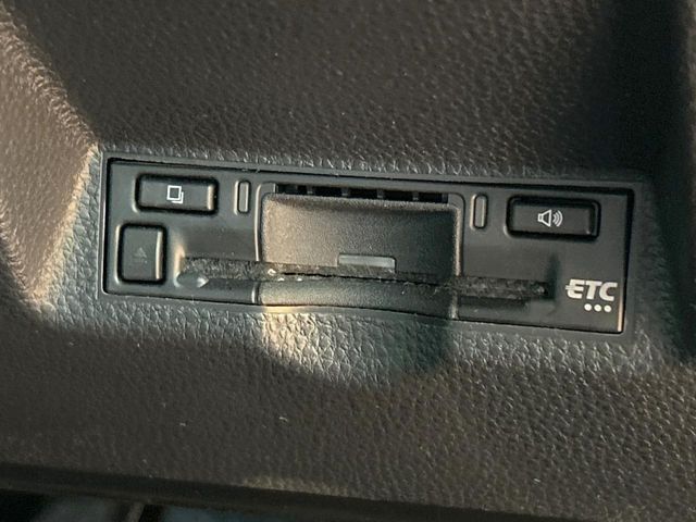 TOYOTA YARIS CROSS HYBRID 2024