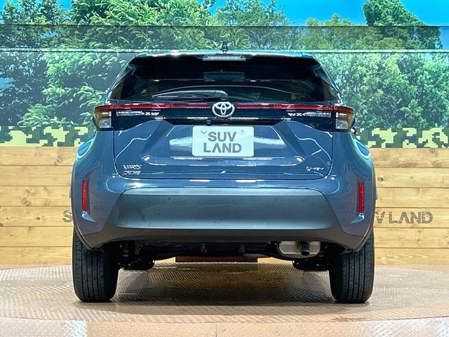 TOYOTA YARIS CROSS HYBRID 2024