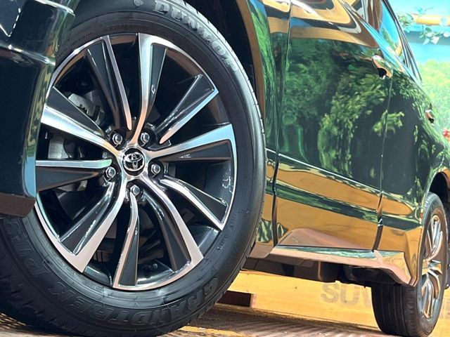 TOYOTA HARRIER 2WD 2024