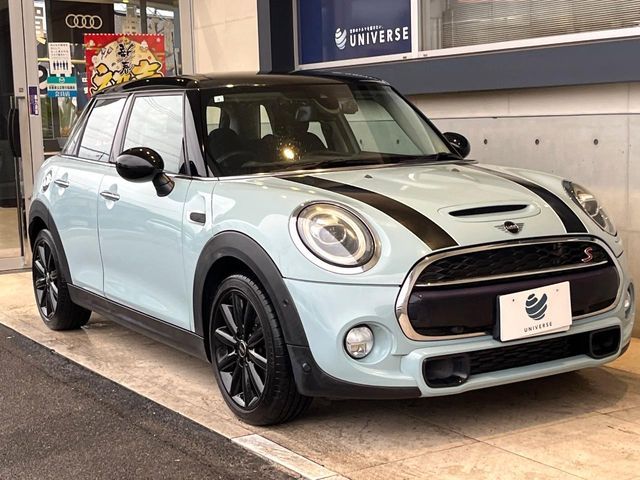 BMW MINI COOPER S 5DOOR 2019