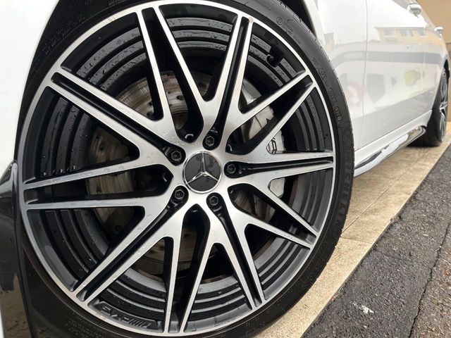 MERCEDES BENZ MERCEDES AMG C class sedan 2022