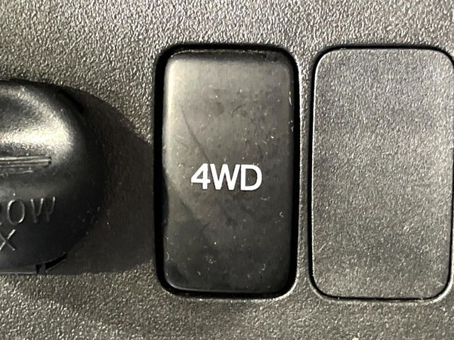 DAIHATSU HIJET truck 4WD 2018