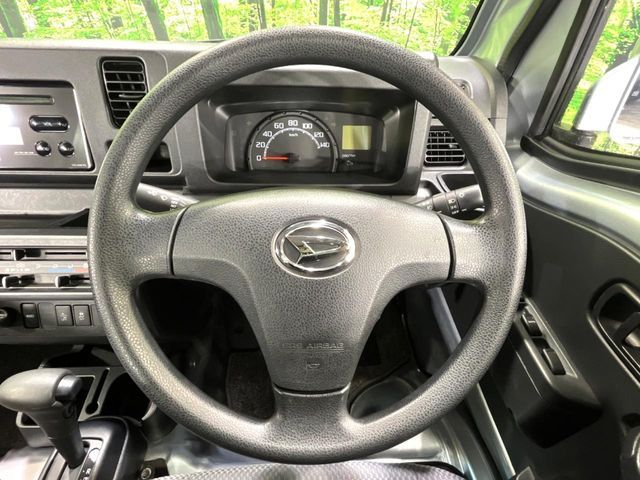 DAIHATSU HIJET truck 4WD 2018