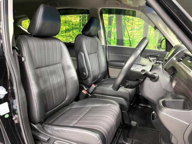 HONDA FREED plus 4WD 2017