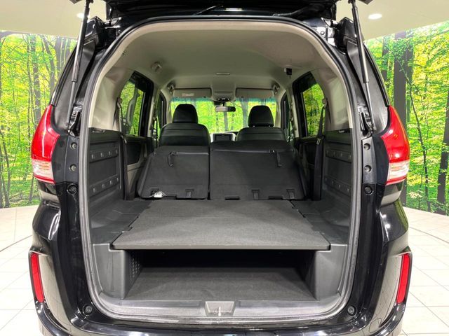 HONDA FREED plus 4WD 2017