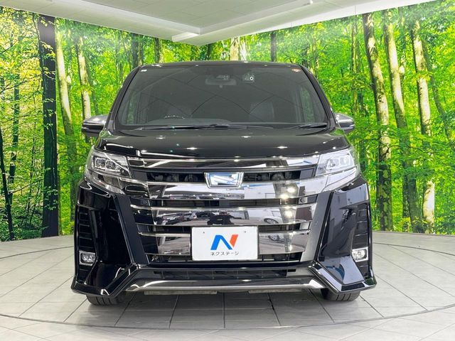 TOYOTA NOAH HYBRID 2021