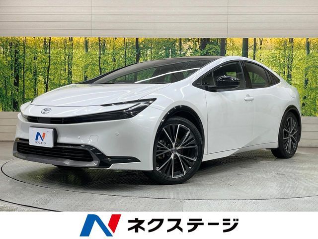 TOYOTA PRIUS 2025