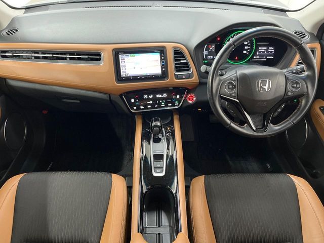 HONDA VEZEL HYBRID 2019