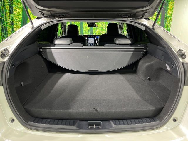 TOYOTA PRIUS PHV 2017