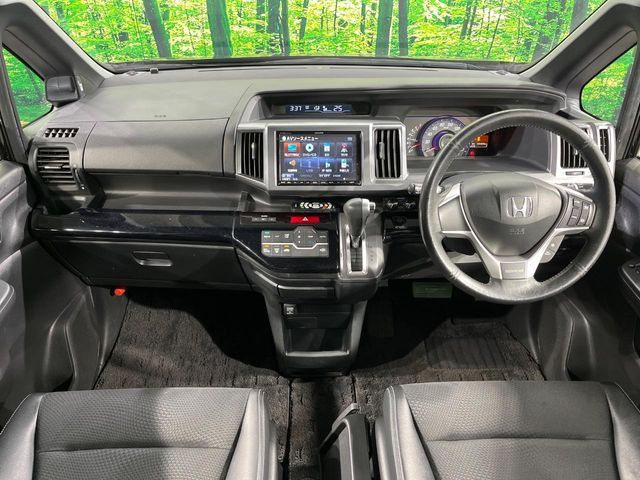 HONDA STEPWAGON SPADA 2012