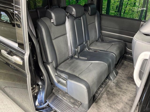 HONDA STEPWAGON SPADA 2012