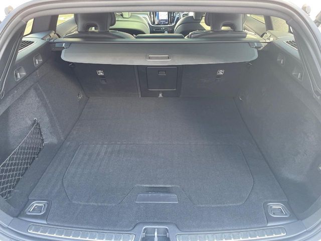 VOLVO VOLVO V60 2021