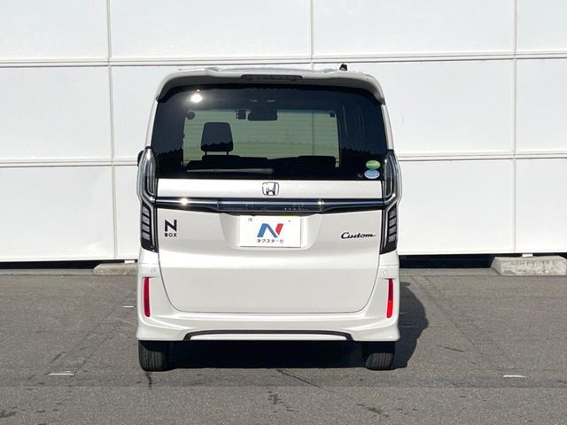 HONDA N BOX CUSTOM 2020