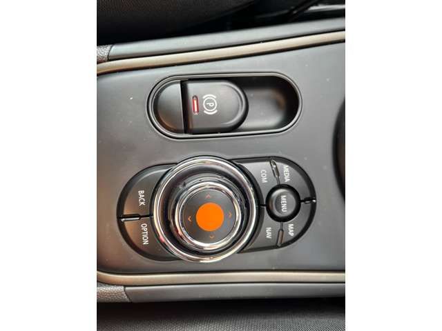 BMW MINI COOPER S E CROSSOVER 2021