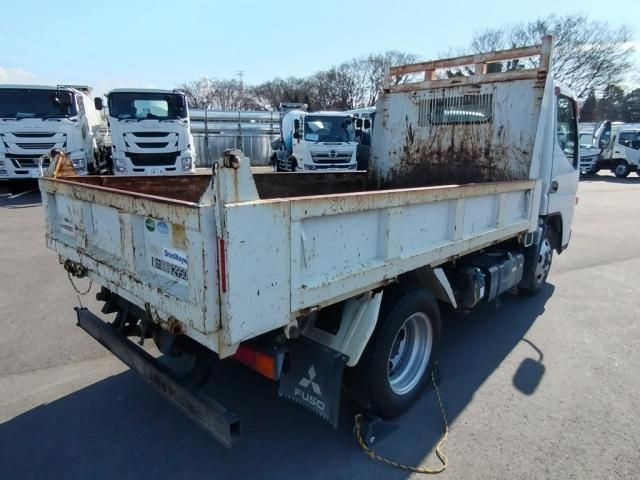 MITSUBISHI CANTER 2015