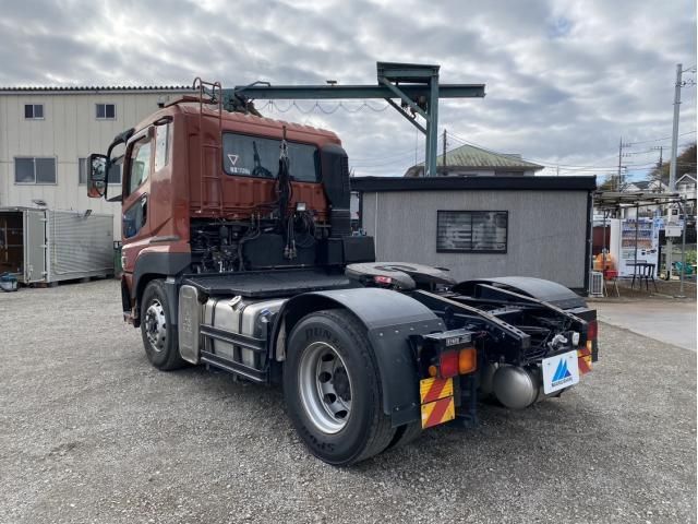 MITSUBISHI FUSOU SUPER GREAT 2012