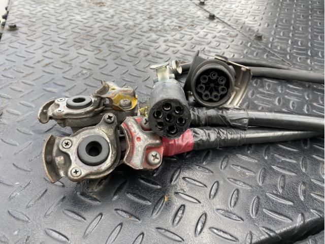 MITSUBISHI FUSOU SUPER GREAT 2012