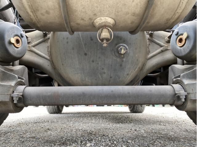 MITSUBISHI FUSOU SUPER GREAT 2012