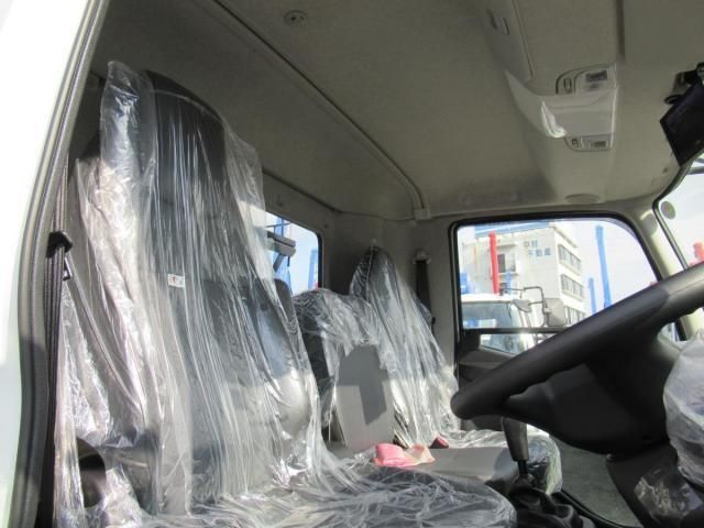 MITSUBISHI FUSOU FIGHTER 2025