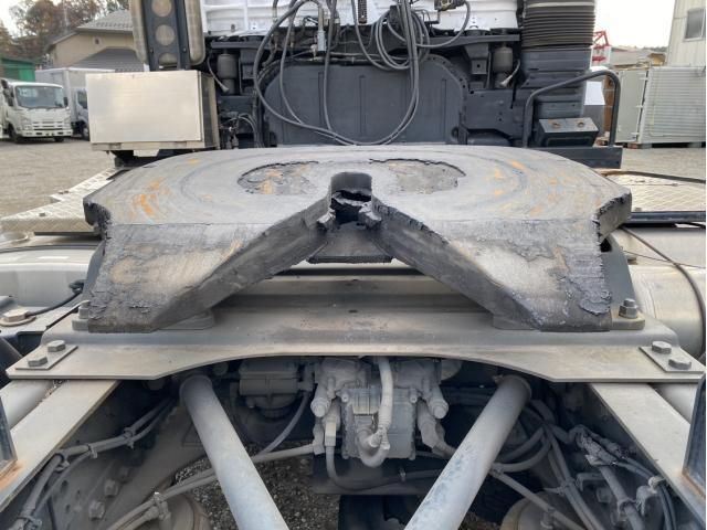 MITSUBISHI FUSOU SUPER GREAT 2016